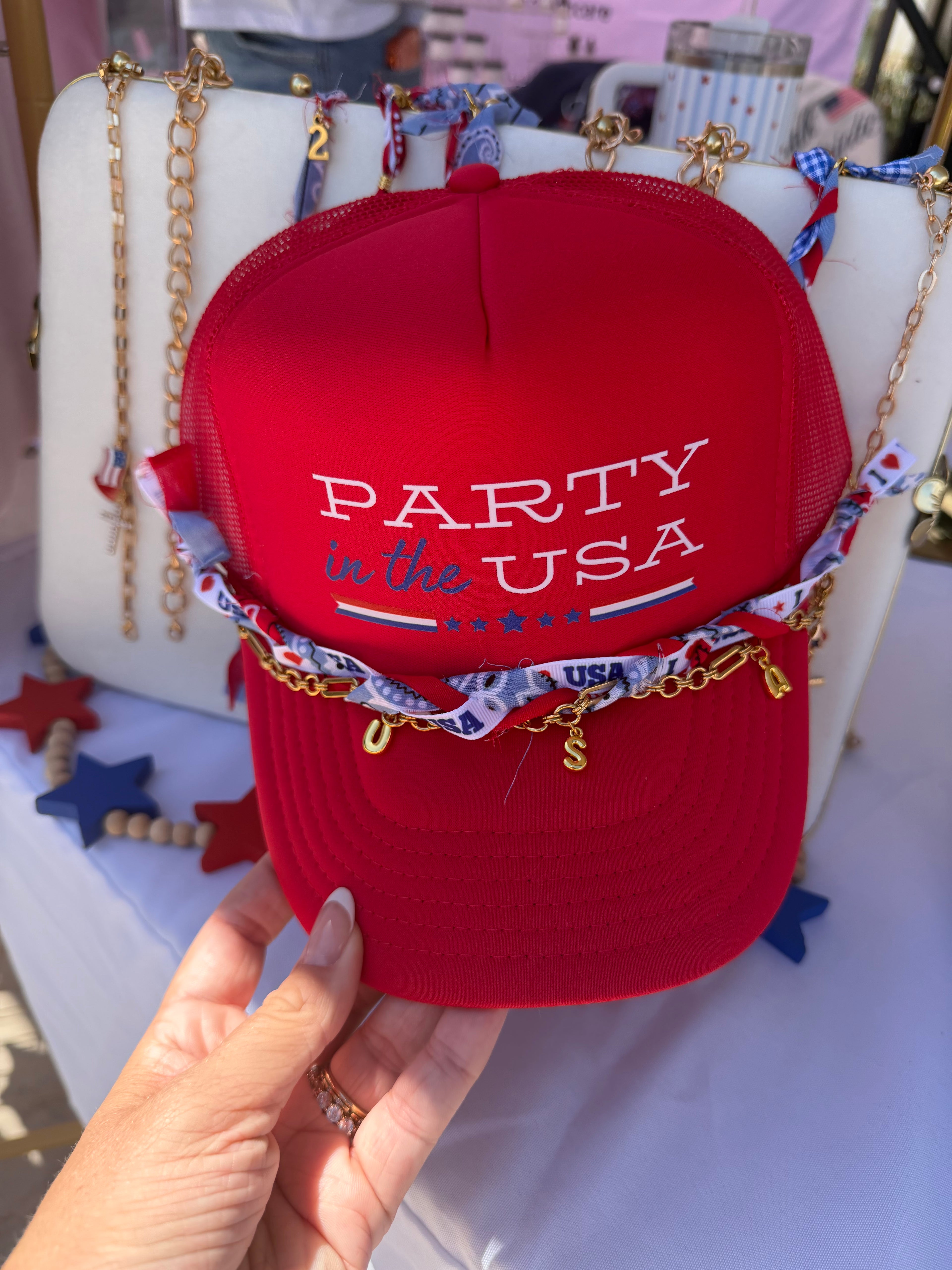 USA Bubble Hat Charm Chain
